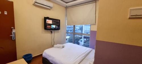 West View Hotel near LRT Train Station - Miharja West View Hotel near LRT Train Station - Miharja