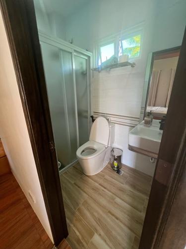 Bathroom, Ohana Hometel near Sorsogon Provincial Capitol Park and Building Bathroom, Ohana Hometel near Sorsogon Provincial Capitol Park and Building