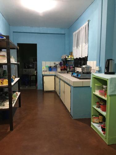 Kitchen, Vilma's Homestay in Bontoc Kitchen, Vilma's Homestay in Bontoc