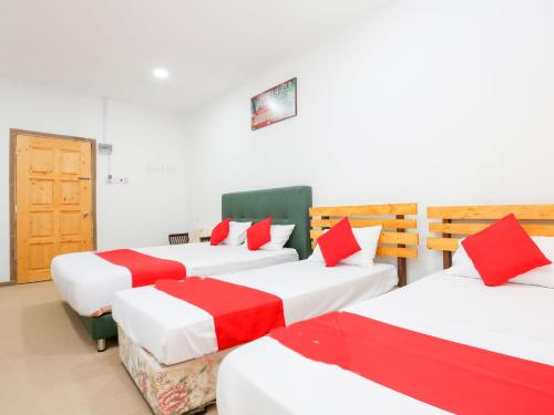 Citra Kadok Hotel & Banquet Hall in กาโดะก์ Citra Kadok Hotel & Banquet Hall in กาโดะก์