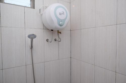 Bathroom, Urbanview Syariah Zidney 3 Salatiga in Salatiga Bathroom, Urbanview Syariah Zidney 3 Salatiga in Salatiga