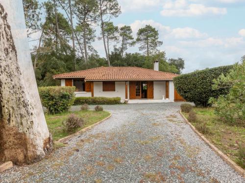 Holiday Home Marguerite in แก๊ปเบรตง Holiday Home Marguerite in แก๊ปเบรตง
