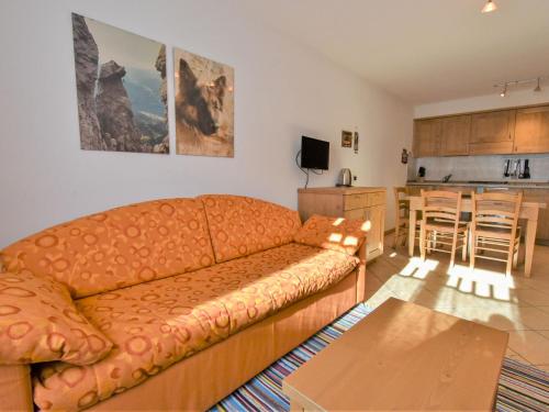 Apartment Ca Serena by Interhome in Campodolcino Apartment Ca Serena by Interhome in Campodolcino
