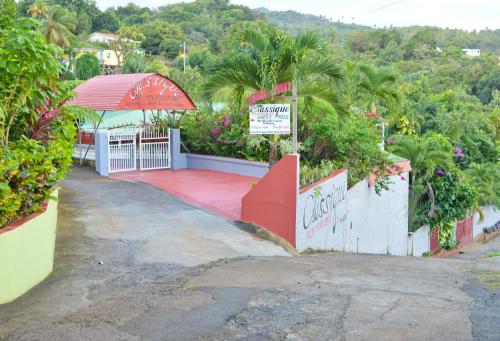 Entrada, Classique International in Dominica in Marigot Entrada, Classique International in Dominica in Marigot