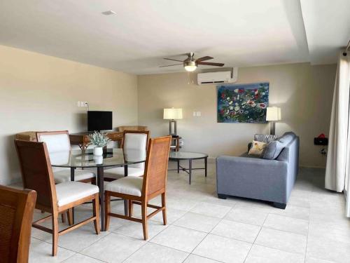 Blue Sky apartment with lagoon view in Indigo Bay Blue Sky apartment with lagoon view in Indigo Bay