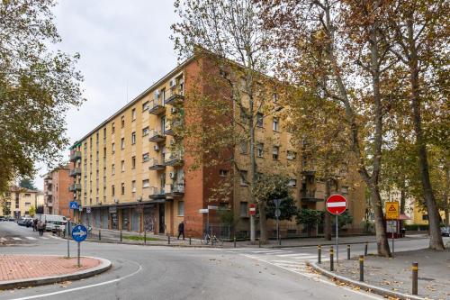 Entrance, Modern apartment in Bologna by Wonderful Italy in San Donato Entrance, Modern apartment in Bologna by Wonderful Italy in San Donato