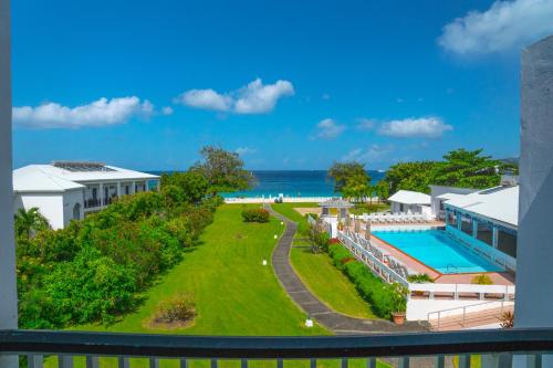 Allamanda Beach Resort in St Georges Allamanda Beach Resort in St Georges