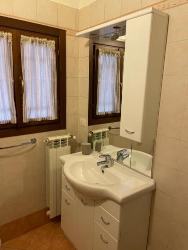 Bagno, Appartamento Seregno Galileo - Centro - ABI in Seregno Bagno, Appartamento Seregno Galileo - Centro - ABI in Seregno