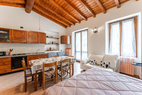 Pina's House - by Host4U in Gussago Pina's House - by Host4U in Gussago