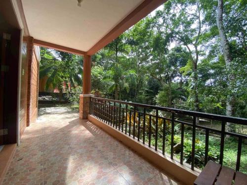 MOMARCO Forest Cove Resort and Hotel in ทาเนย์ MOMARCO Forest Cove Resort and Hotel in ทาเนย์