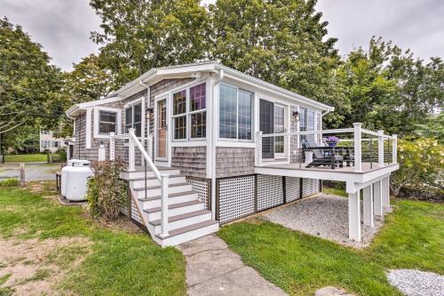 Charming Bristol Cottage with Private Beach! in Bristol (RI) Charming Bristol Cottage with Private Beach! in Bristol (RI)