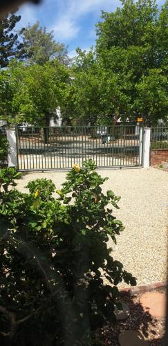 Karoo Poort Guesthouse in Worcester Karoo Poort Guesthouse in Worcester