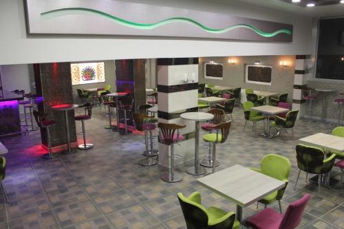 Bar/lounge, Hattusirin Hotel in Corum Bar/lounge, Hattusirin Hotel in Corum
