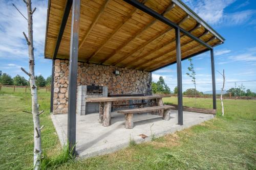 Facilities, Ladera Loft with Views in Villarrica Facilities, Ladera Loft with Views in Villarrica