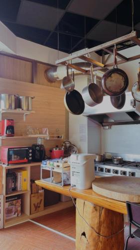 Kitchen, South Talk in Hengchun Township Kitchen, South Talk in Hengchun Township