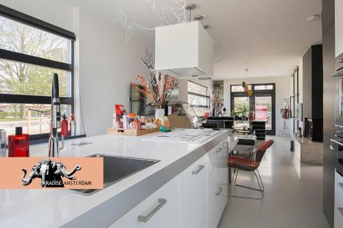 Facilities, Paradise Amsterdam bungalow of 80 m2 with private pool - All inclusive, breakfast, parking, use of b in Zandvoort City Center Facilities, Paradise Amsterdam bungalow of 80 m2 with private pool - All inclusive, breakfast, parking, use of b in Zandvoort City Center