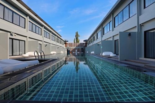 This photo about S Ratchada Hotel shared on HyHotel.com