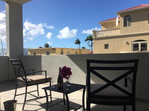 Blue Sky 1 bedroom apartment in Simpson Bay in Indigo Bay Blue Sky 1 bedroom apartment in Simpson Bay in Indigo Bay