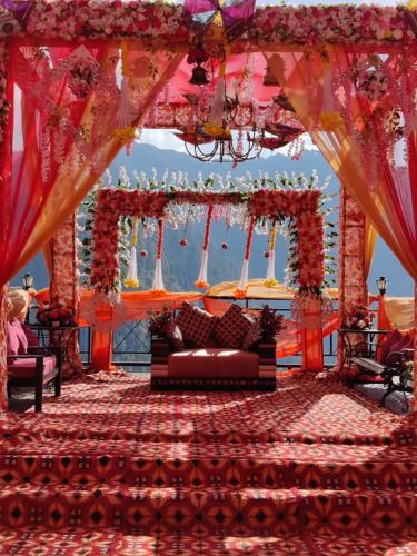 TETHYS HIMALAYA NARKANDA in Matiana TETHYS HIMALAYA NARKANDA in Matiana