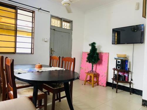 Facilities, Mikocheni Home stay in Dar Es Salaam Facilities, Mikocheni Home stay in Dar Es Salaam