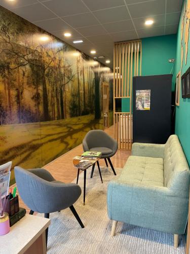 大廳, Andaina in 撒利亞 大廳, Andaina in 撒利亞