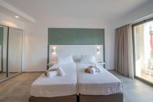 Apollon Hotel in แลมบิ Apollon Hotel in แลมบิ