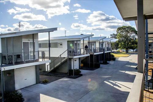 Peace Resorts - Jervis Bay Holiday Cabins in Sussex Inlet in Sussex Inlet Peace Resorts - Jervis Bay Holiday Cabins in Sussex Inlet in Sussex Inlet