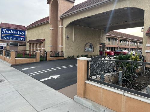 Industry Inn & Suites in City of Industry (CA) Industry Inn & Suites in City of Industry (CA)