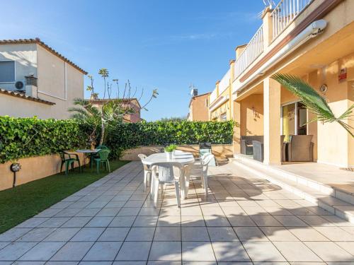 Casa Sant Pere Pescador, 3 dormitorios, 6 personas - ES-89-100 in Sant Pere Pescador Casa Sant Pere Pescador, 3 dormitorios, 6 personas - ES-89-100 in Sant Pere Pescador