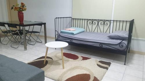 Homestay Zarina in Bukit Jelutong Homestay Zarina in Bukit Jelutong