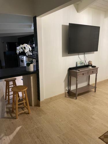 Hawaii Private Studio