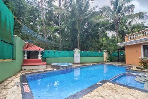 Swimming pool, Luxury Apartments near Colva and Benaulim Beach in Colva Swimming pool, Luxury Apartments near Colva and Benaulim Beach in Colva