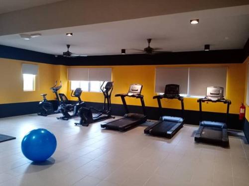 Homestay kami cybersouth with swimming pool in Dengkil Homestay kami cybersouth with swimming pool in Dengkil