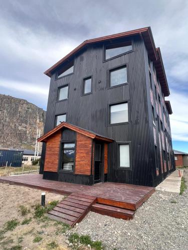 Hotellet från utsidan, Desierto Suites in El Chaltén Hotellet från utsidan, Desierto Suites in El Chaltén