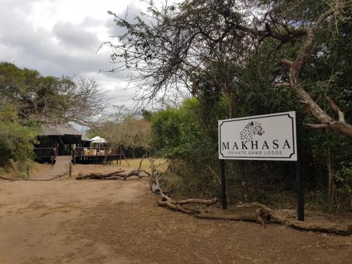 Entrance, Makhasa Private Game Lodge in Canelands Entrance, Makhasa Private Game Lodge in Canelands
