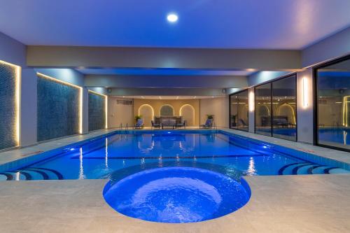 Swimming pool, Palma Beach Resort & Spa in Umm Al Quwain Swimming pool, Palma Beach Resort & Spa in Umm Al Quwain