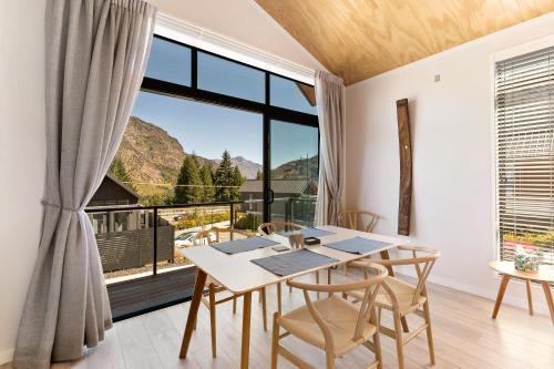 Facilities, Little Alp Chalet in Arthurs Point Facilities, Little Alp Chalet in Arthurs Point