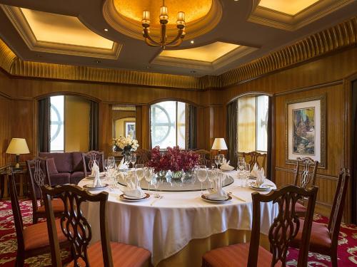 مطعم, فندق سيليبريتي إنترناشونال جراند (Celebrity International Grand Hotel) in مركز المؤتمرات الوطني الصيني والقرية الأولمبية مطعم, فندق سيليبريتي إنترناشونال جراند (Celebrity International Grand Hotel) in مركز المؤتمرات الوطني الصيني والقرية الأولمبية