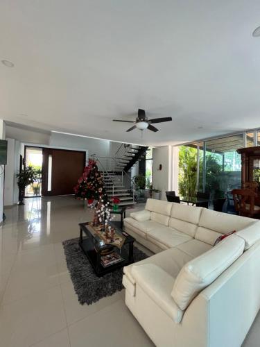 Casa Campestre en Condominio Lagos Del Penon in Girardot Casa Campestre en Condominio Lagos Del Penon in Girardot
