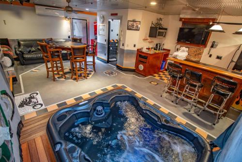 Удобства, Adventure Suites in Северный Конуэй (Нью-Хэмпшир) Удобства, Adventure Suites in Северный Конуэй (Нью-Хэмпшир)