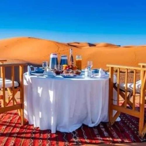 Balkonas / terasa, Family Luxury Glamping in Merzouga Balkonas / terasa, Family Luxury Glamping in Merzouga