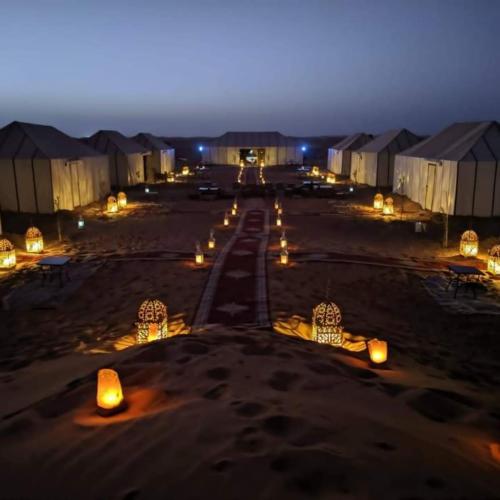 Supanti aplinka, Family Luxury Glamping in Merzouga Supanti aplinka, Family Luxury Glamping in Merzouga