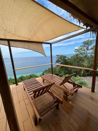 Balcony/terrace, Canopee Lodge in Nosy Ambariovato Balcony/terrace, Canopee Lodge in Nosy Ambariovato