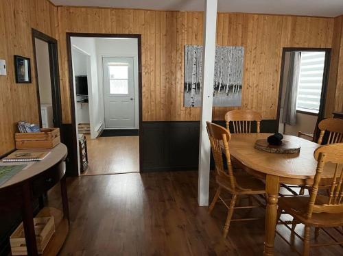 La Cabane chez Jimmy in Petit-Saguenay (QC) La Cabane chez Jimmy in Petit-Saguenay (QC)