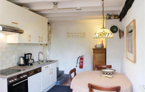 Konyha, Stunning Home In Gulpen With Wifi in Gulpen Konyha, Stunning Home In Gulpen With Wifi in Gulpen