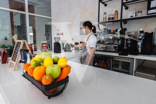 Alimentos e Bebidas, Viola Hotel Apartments in Aeroporto Internacional Sharjah Alimentos e Bebidas, Viola Hotel Apartments in Aeroporto Internacional Sharjah
