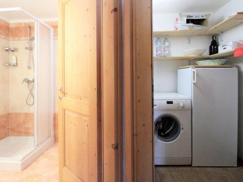 Bathroom, Delightful hut with spectacular views of the Pale di San Martino in Transacqua Bathroom, Delightful hut with spectacular views of the Pale di San Martino in Transacqua