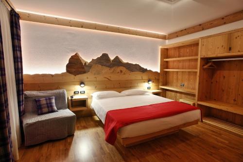 Hotel Des Alpes in Cortina d'Ampezzo City Center Hotel Des Alpes in Cortina d'Ampezzo City Center