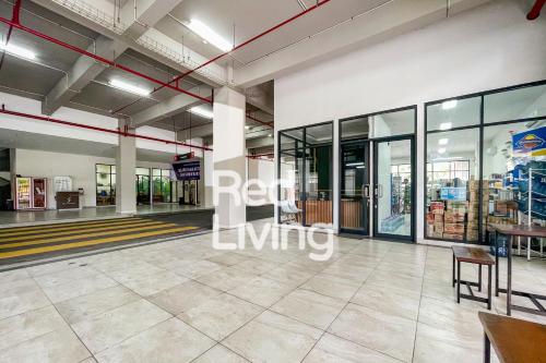 숙소 외관, RedLiving Apartemen Sayana - Sentra Jaya Tower Cha near 트랜세라 워터파크 숙소 외관, RedLiving Apartemen Sayana - Sentra Jaya Tower Cha near 트랜세라 워터파크
