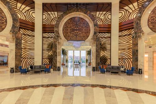 Vestíbulo, Triumph Luxury Hotel in El Cairo Vestíbulo, Triumph Luxury Hotel in El Cairo